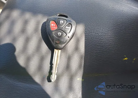 2013 Toyota Corolla Le из США, поврежденный, VIN 2T1BU4EE7DC965068